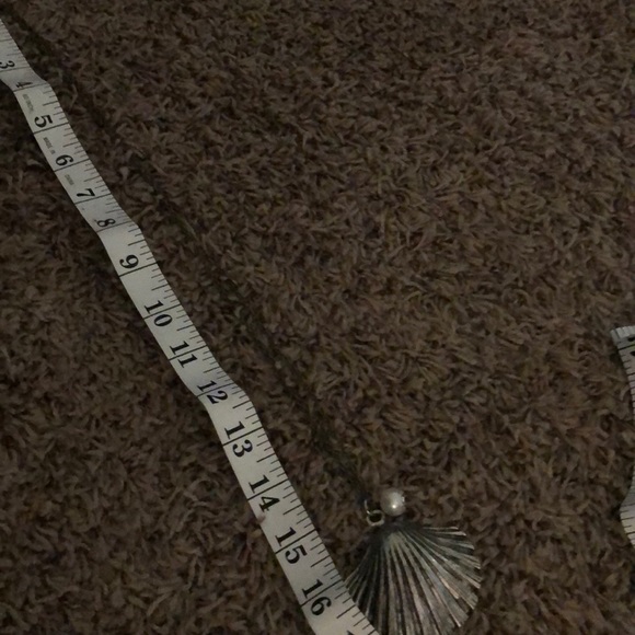 Shell necklace - Picture 7 of 7